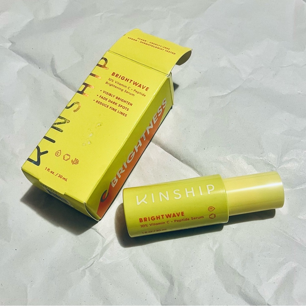 KINSHIP Brightwave 10% Vitamin C + Peptide Brightening Serum ~ 1 fl oz/30 ml